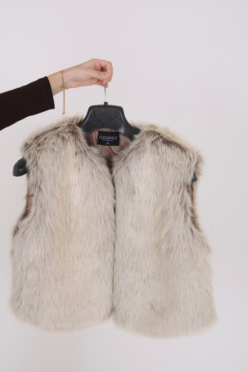 Fur vest